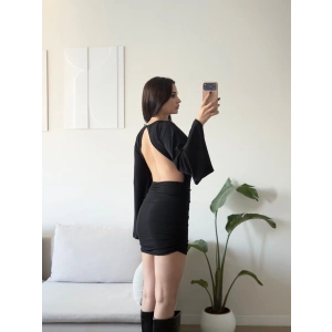 Derin Sırt Dekolte Drapeli Mini Elbise - SİYAH