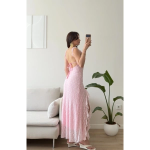 Derin Yırtmaç Dantelli Elbise - PEMBE