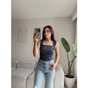 Drapeli Kare Yaka Crop - FÜME