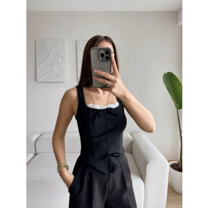 Fiyonklu Garnili Bluz - SİYAH