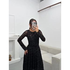 Floklu Dantel Etekli Takım - SİYAH