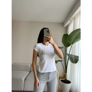 Gin Queen Crop T-shirt