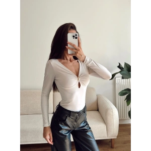 Göğüs Aksesuar Halka Crop - BEJ