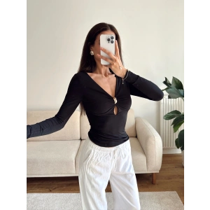 Göğüs Aksesuar Halka Crop - SİYAH