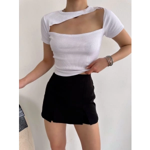 Göğüs Dekolte Kaşkorse Crop-BEYAZ