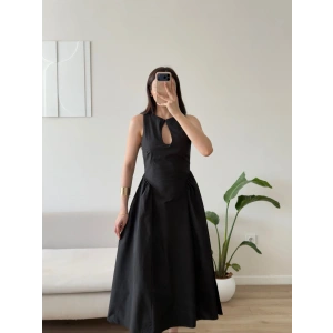 Göğüs Pencere Keten Premium Elbise - SİYAH