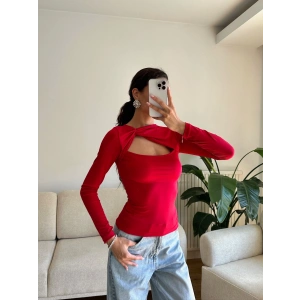 Göğüs Pencere Kruvaze Bluz - KIRMIZI