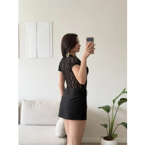 Güpürlü V Yaka Bodysuit - SİYAH