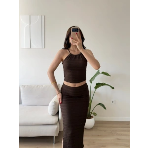 Halter Yaka Etekli Takım - KAHVE