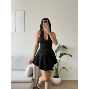 Halter Yaka Kuşgözü Bağcıklı Elbise - SİYAH