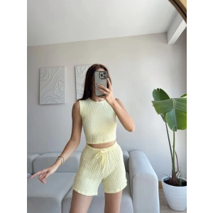 Halter Yaka Şortlu Takım - SARI