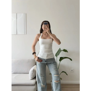 Halter Yaka Yırtmaçlı Bluz - BEYAZ
