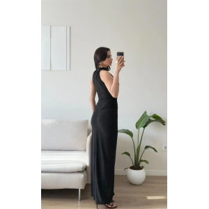 Halter Yırtmaçlı Balık Elbise - SİYAH
