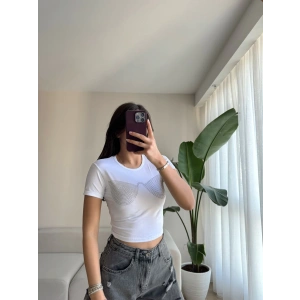 İşlemeli Crop-BEYAZ