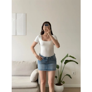 Kare Yaka Bodysuit - BEYAZ