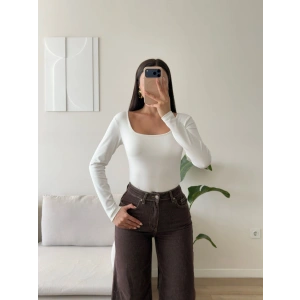 Kare Yaka Bodysuit - BEYAZ