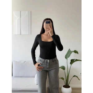 Kare Yaka Bodysuit - SİYAH