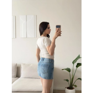 Kare Yaka Dantel Detay Bluz - BEJ