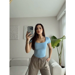 Kare Yaka Kısa Kol Bodysuit - MAVİ