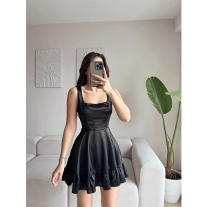 Kare Yaka Saten Elbise - SİYAH