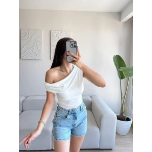 Kayık Yaka Crop - BEYAZ