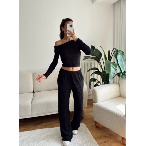 Kayık Yaka Crop & Pantolon Takım - SİYAH