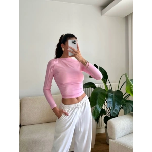 Kayık Yaka Crop - PEMBE