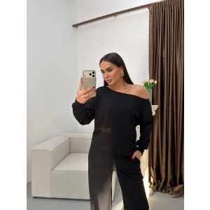 Kayık Yaka Oys Takım - SİYAH