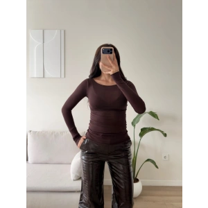 Kayık Yaka Transparan Bluz - KAHVE