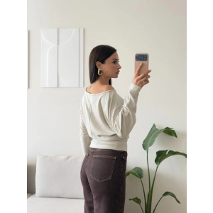 Kayık Yaka Yarasa Kol Bluz - BEJ