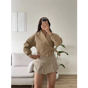 Kemerli Kruvaze Crop Ceket - BEJ