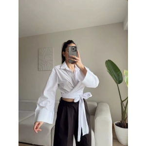 Kruvaze Yaka Kuşaklı Gömlek - BEYAZ