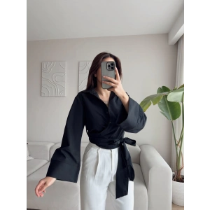Kruvaze Yaka Kuşaklı Gömlek - SİYAH