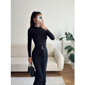 Kuşaklı Toka Detay Elbise - SİYAH