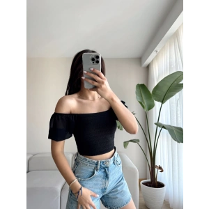 Madonna Yaka Kol Tül Crop-SİYAH