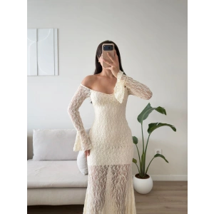 Madonna Yaka Güpürlü Maxi Elbise - BEJ