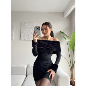 Madonna Yaka Kürklü Elbise - SİYAH