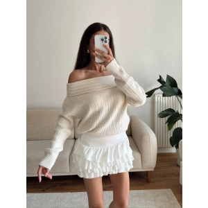 Madonna Yaka Şardonlu Kazak - EKRU