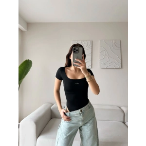 Marka Kare Yaka Bodysuit - SİYAH