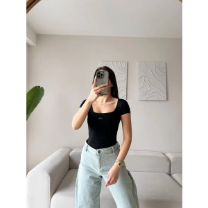 Marka Kare Yaka Bodysuit - SİYAH