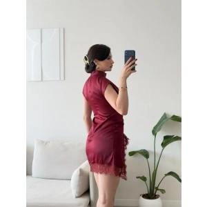Monique Dantel Yırtmaçlı Drapeli Mini Elbise - BORDO