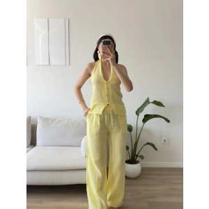 Müslin Boyun Bağlamalı Yelekli Takım - SARI