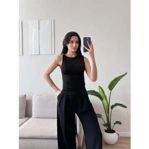 Omuz Gold Toka Kolsuz Crop - SİYAH