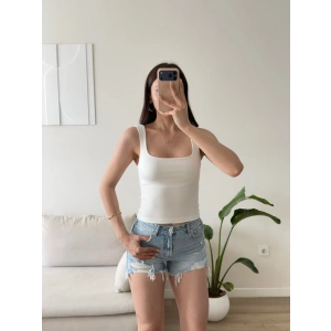 Ön Arka Kare Crop - BEYAZ