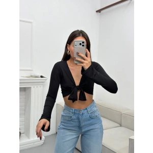 Ön Bağlamalı Crop - SİYAH