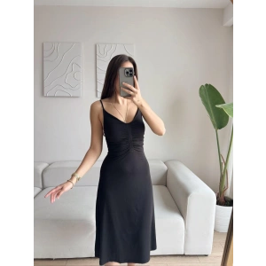 Ön Büzgülü Askılı Elbise