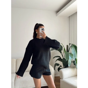 Oversize Bisiklet Yaka Kazak - SİYAH