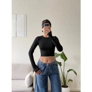 Parmak Geçmeli Bisiklet Yaka Crop - SİYAH