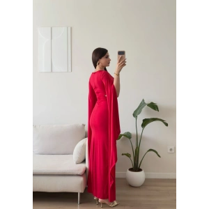 Pelerin Kol Tokalı Maxi Elbise - KIRMIZI