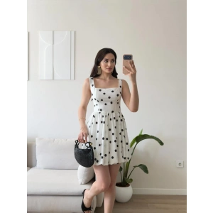Puantiyeli Balon Etek Elbise